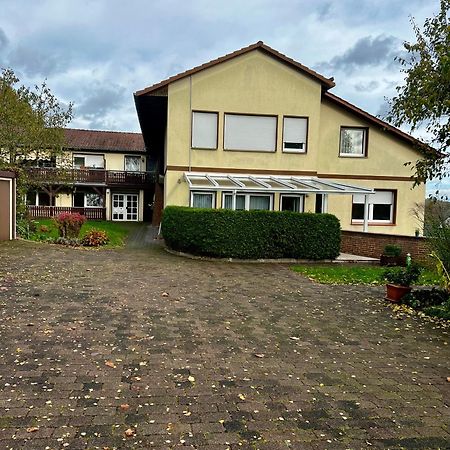 Apartment Zum Aatal Bad Wünnenberg 外观 照片